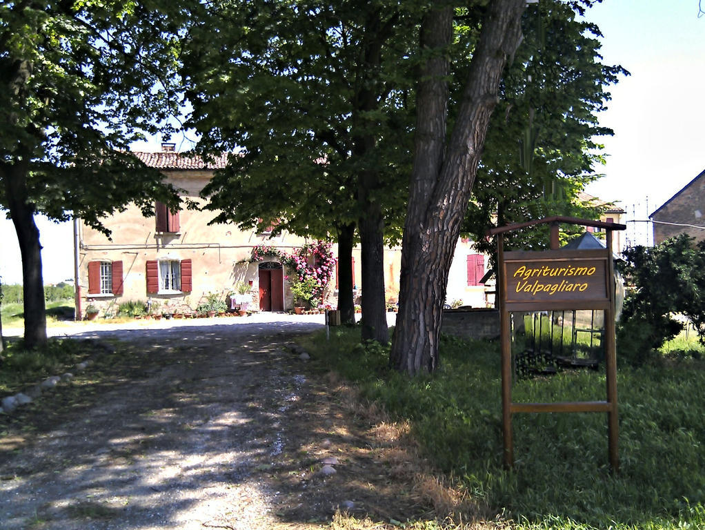 Agriturismo Valpagliaro Formignana ภายนอก รูปภาพ